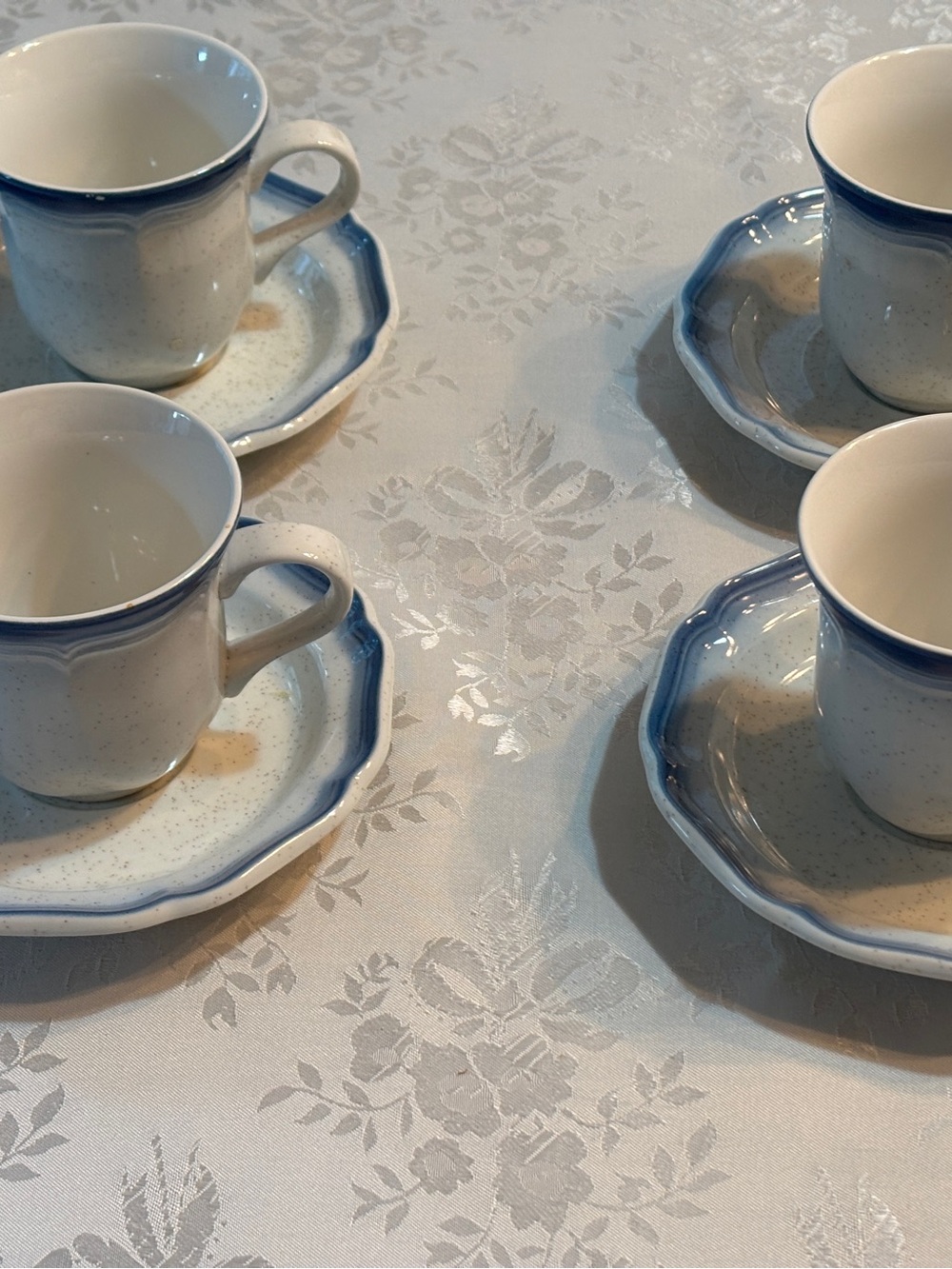 Mikasa Country Club Blue White Set Of Four Cups And Saucers